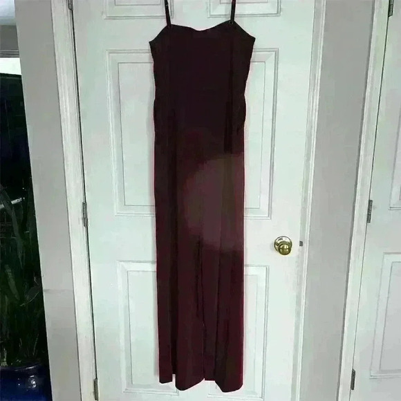 Express x Negin Mirsalehi Burgundy Jumpsuit Size 6 Wide Leg Crew Neck Women's - Picture 4 of 8